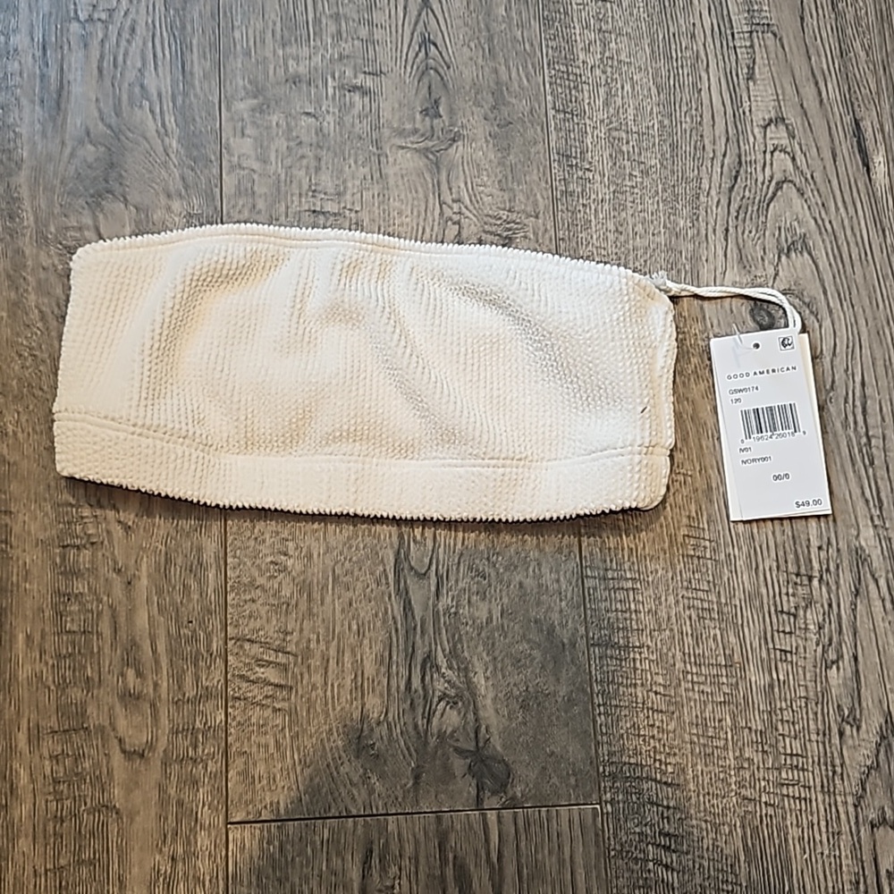 Good American Crinkle Basic Bandeau Ivory Size 00/0 Brand New With Tags